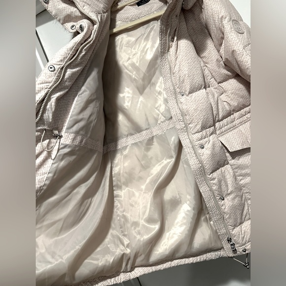 NWOT;RALPH LAUREN❣️
Printed fitted down jacket❣️ - Picture 5 of 13